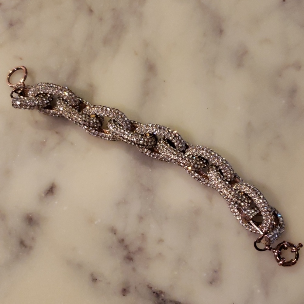 Rose Gold rhinestone adorned bracelet - Picture 2 of 8